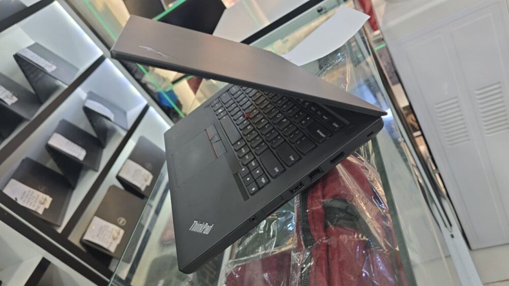 Lenovo T470 - Image 4